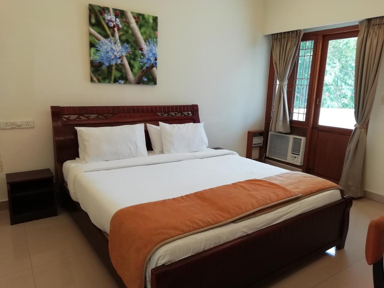 La Grace Integral Retreat Otel Pondicherry Dış mekan fotoğraf